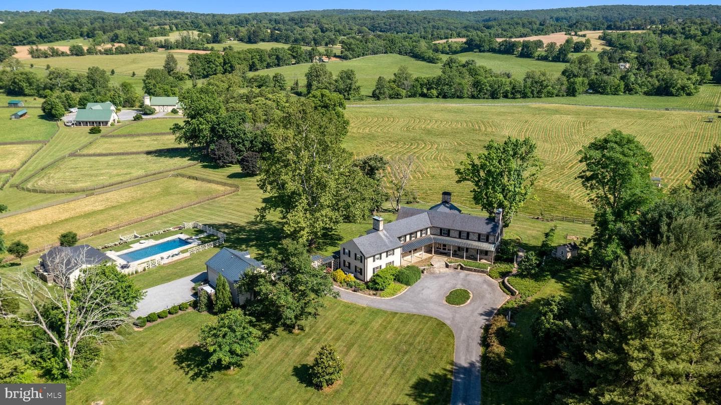 14111 Green Road photo 1