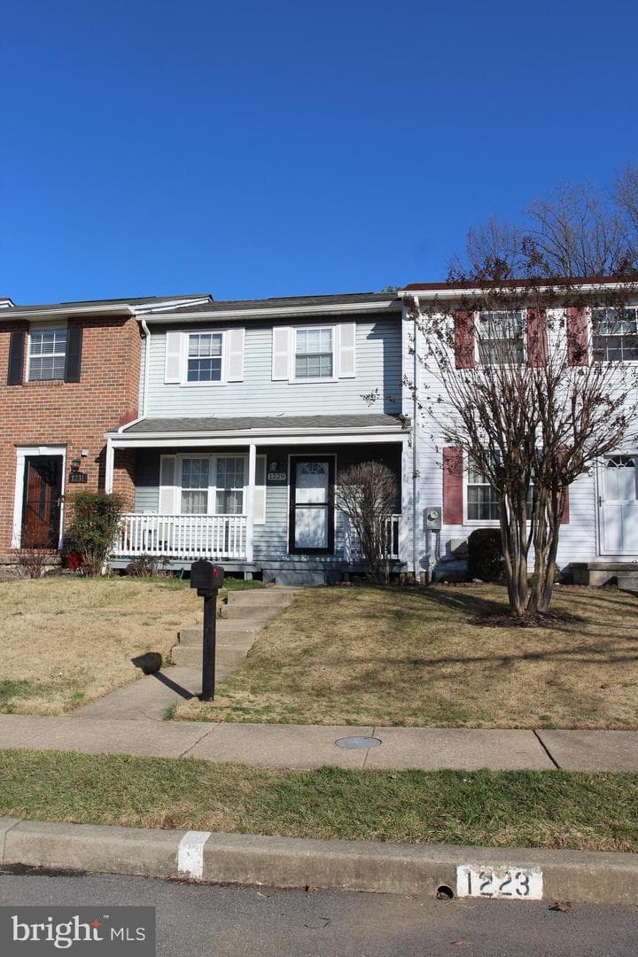 1229 Alexander Avenue photo 1