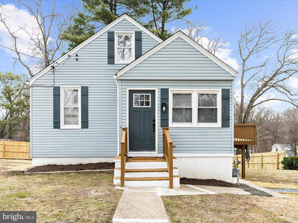 1014 Sumter Avenue photo 1