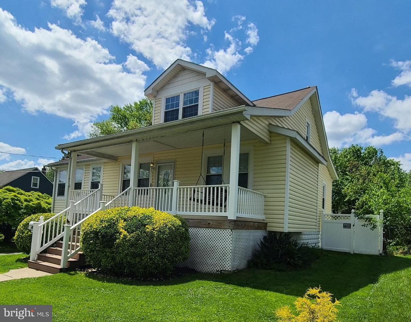 2905 Robern Avenue photo 1