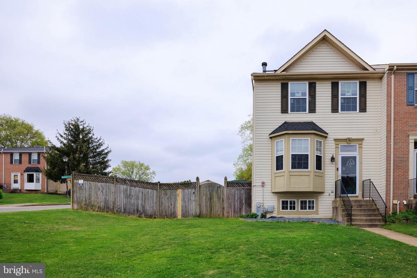 70 Parkhill Place photo 1