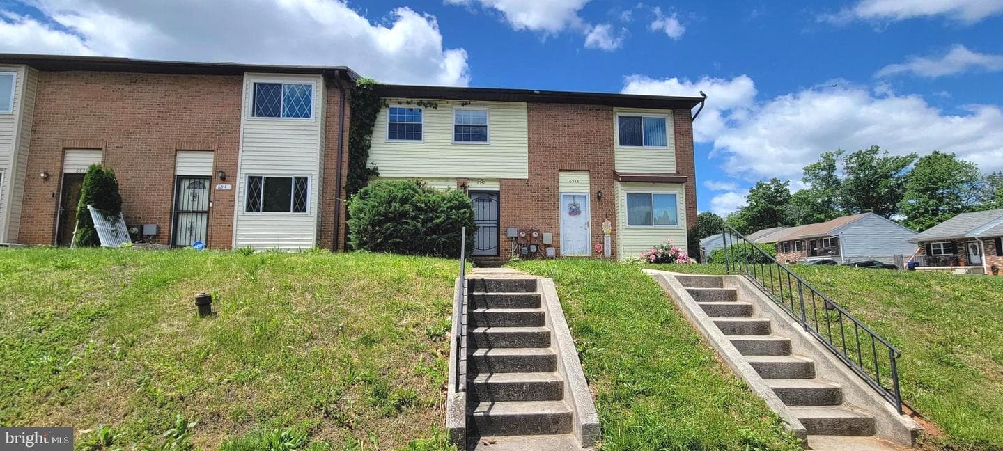 6542 Woodgreen Circle photo 1