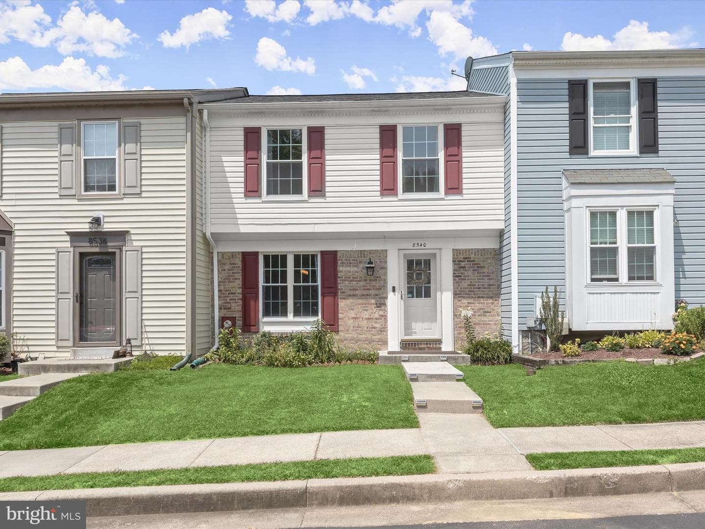 8540 London Bridge Way photo 1