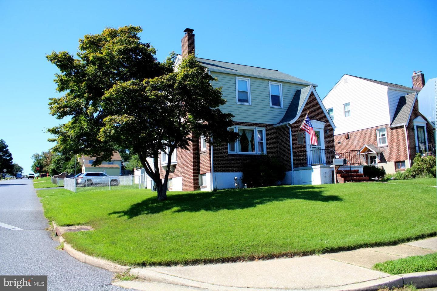200 Elinor Avenue photo 1