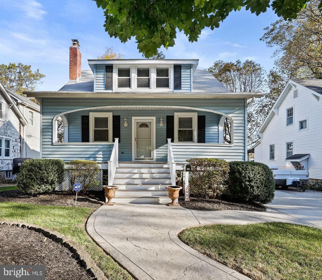 2408 Poplar Drive photo 1