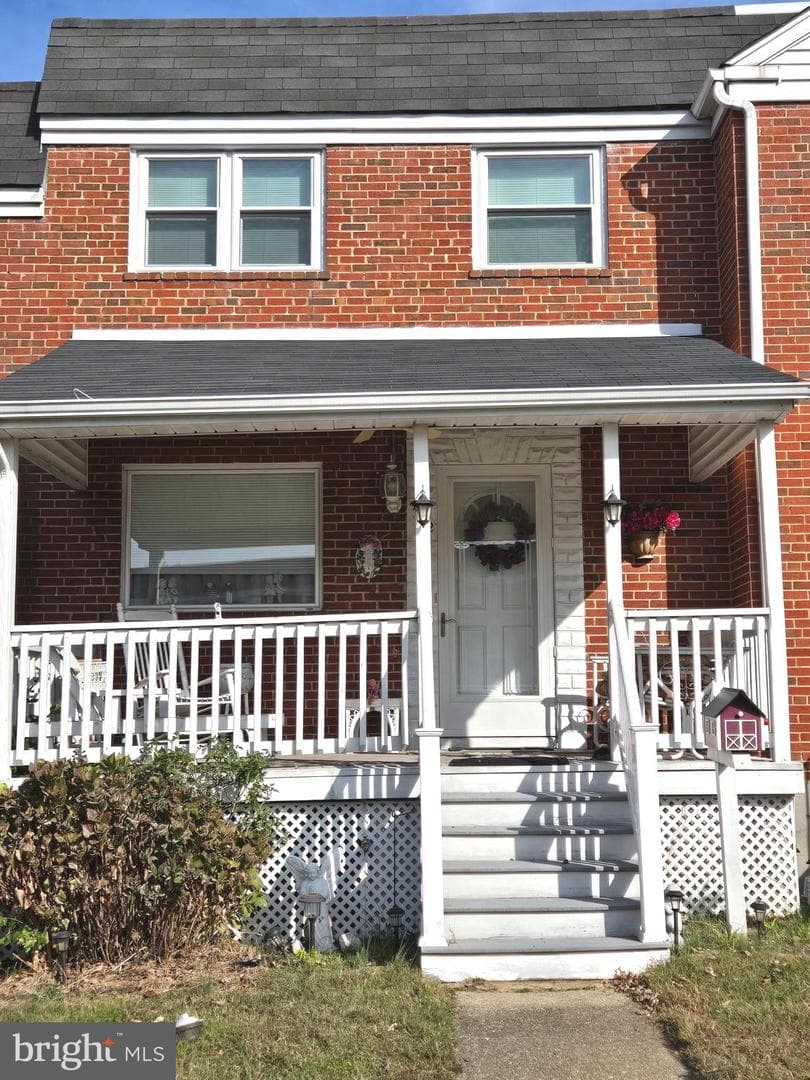 7852 Rockbourne Road photo 1