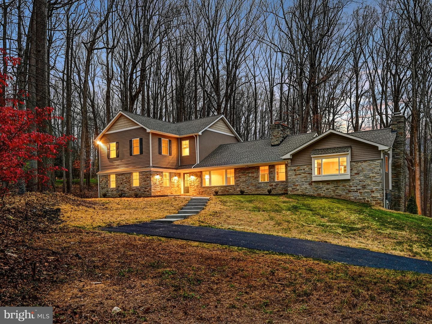 11317 Manor Road photo 1