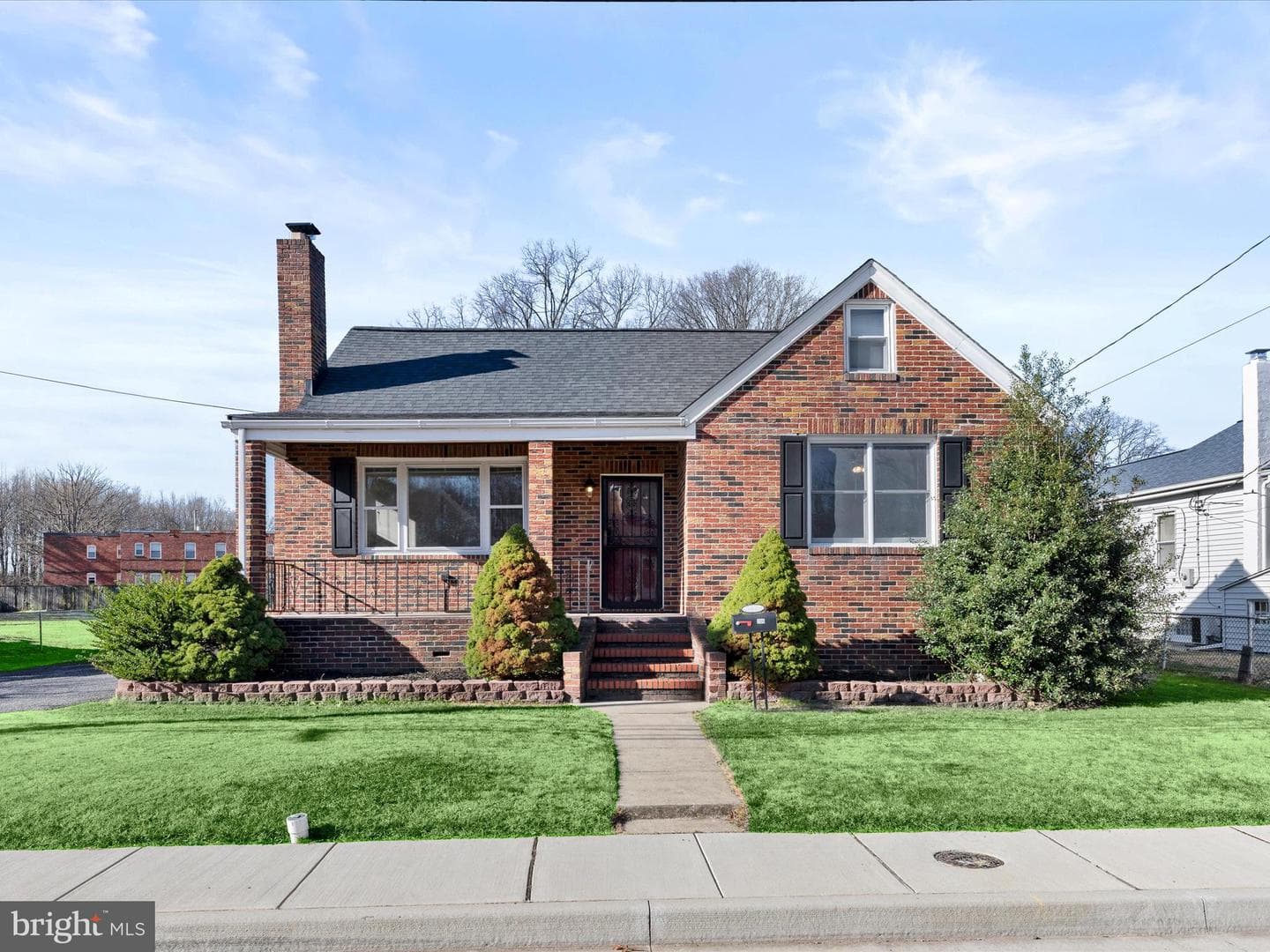 206 Homberg Avenue photo 1