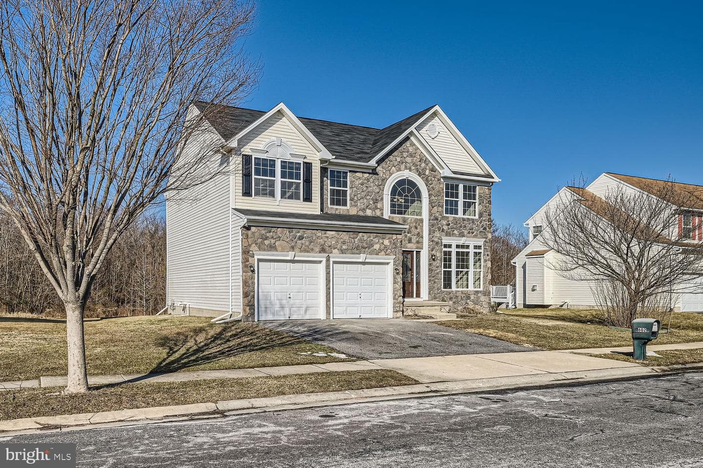 602 Walnut Grove Road photo 1