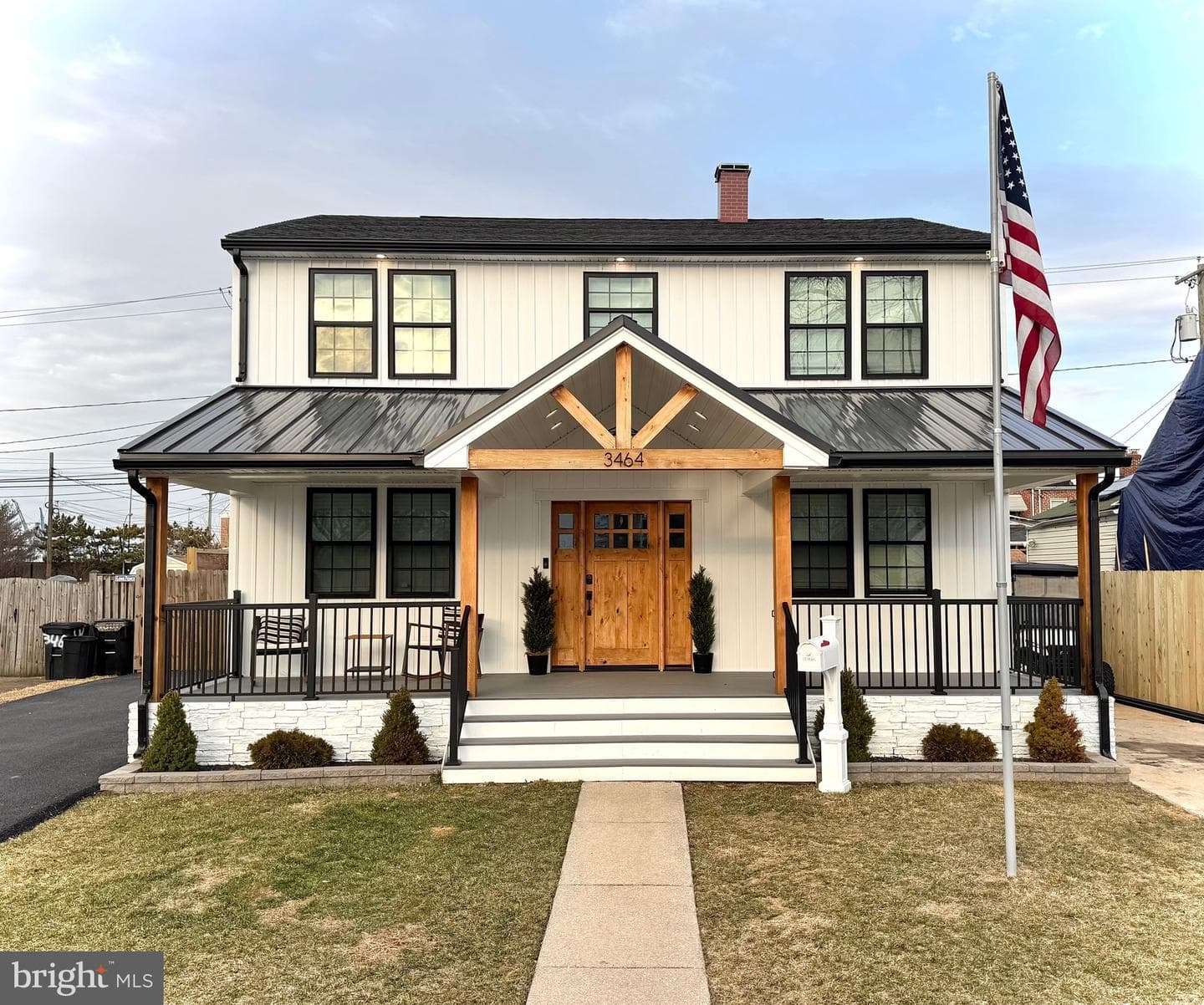 3464 Loganview photo 1