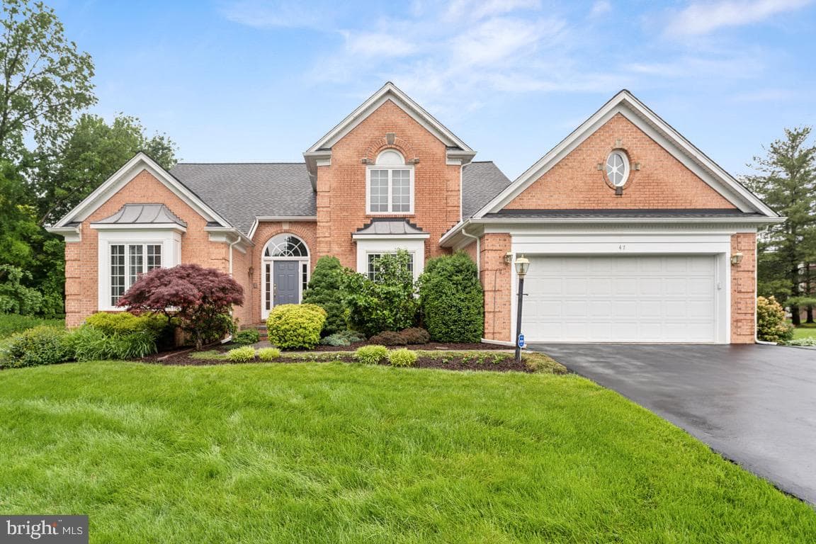 47 Bellchase Court photo 1