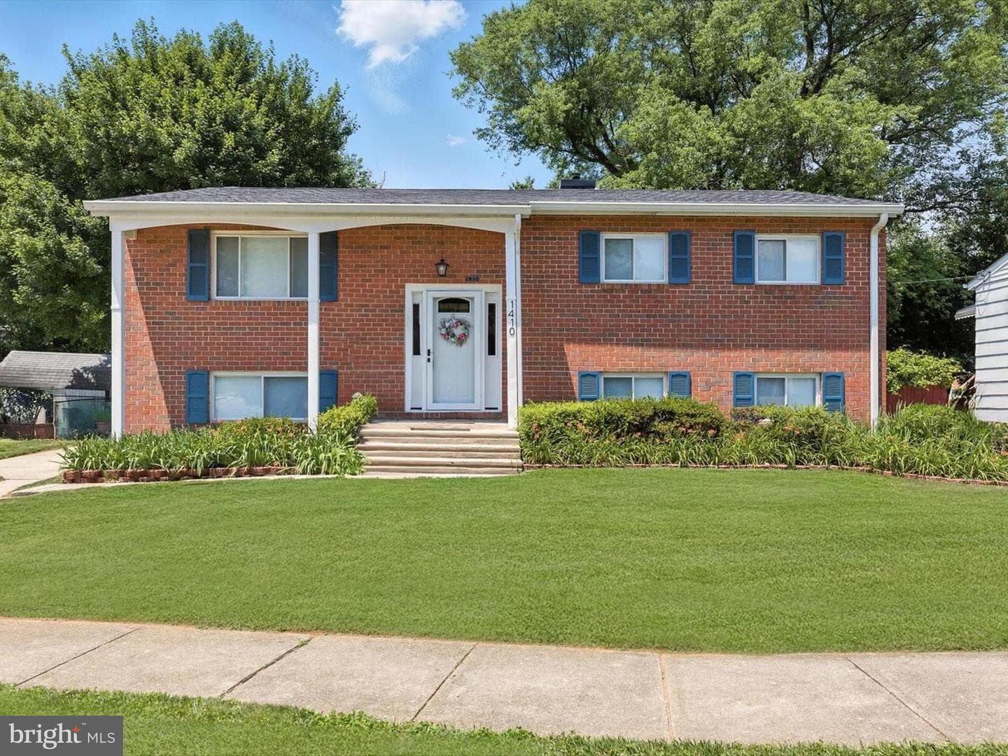 1410 Hallwood Road photo 1