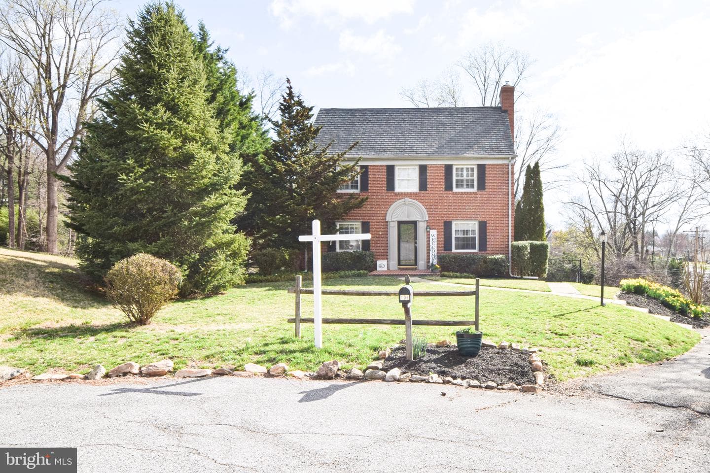 108 Farview Court photo 1