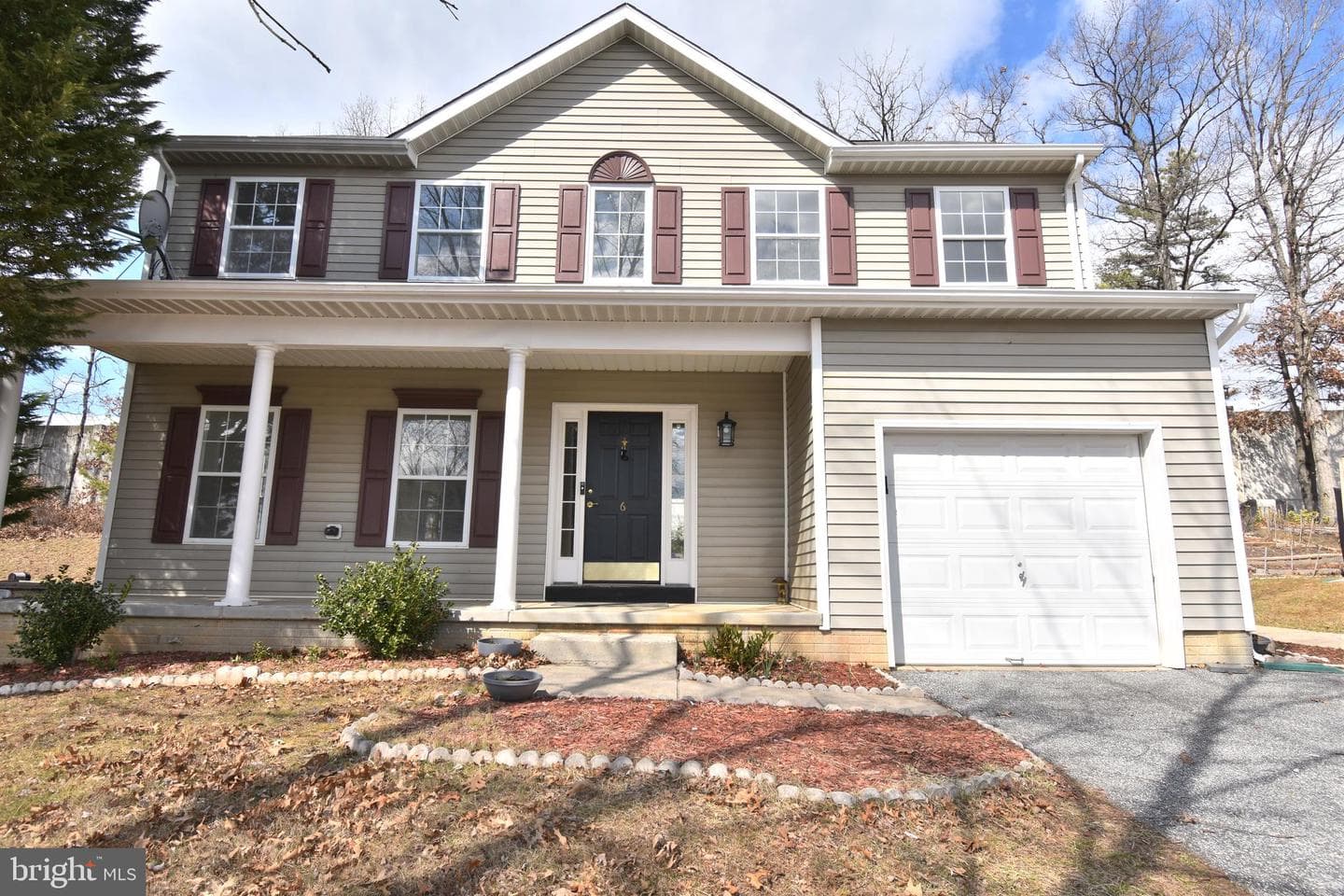 6 Chriswell Court photo 1