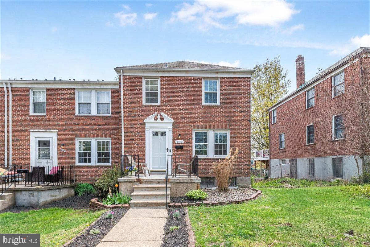 6159 Northdale Road photo 1