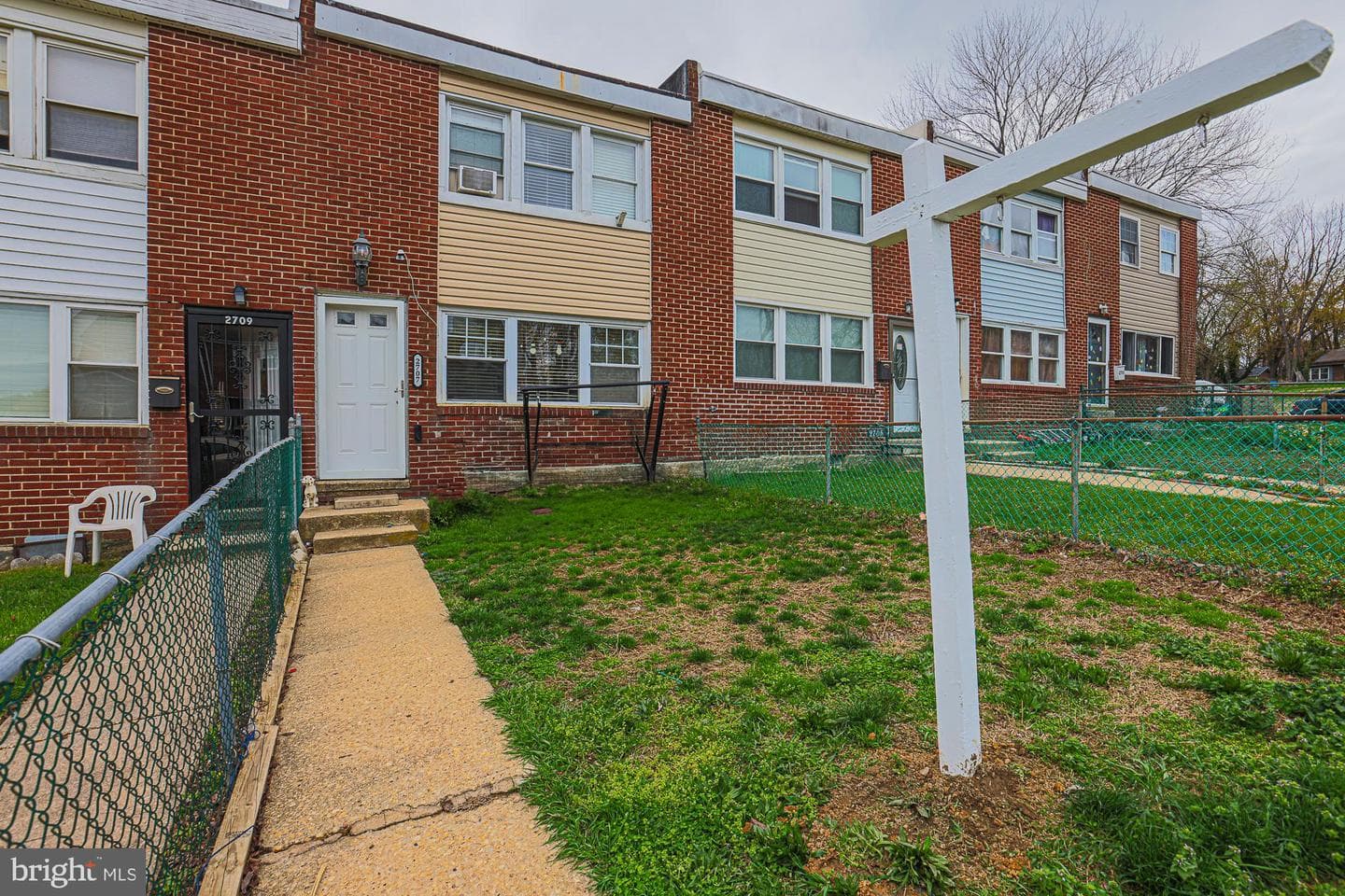 2707 Norfen Road photo 1