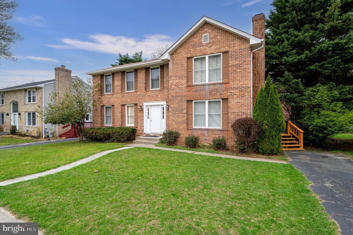 208 Berry Vine Drive photo 1
