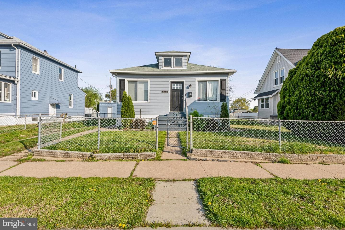6803 Youngstown Avenue photo 1