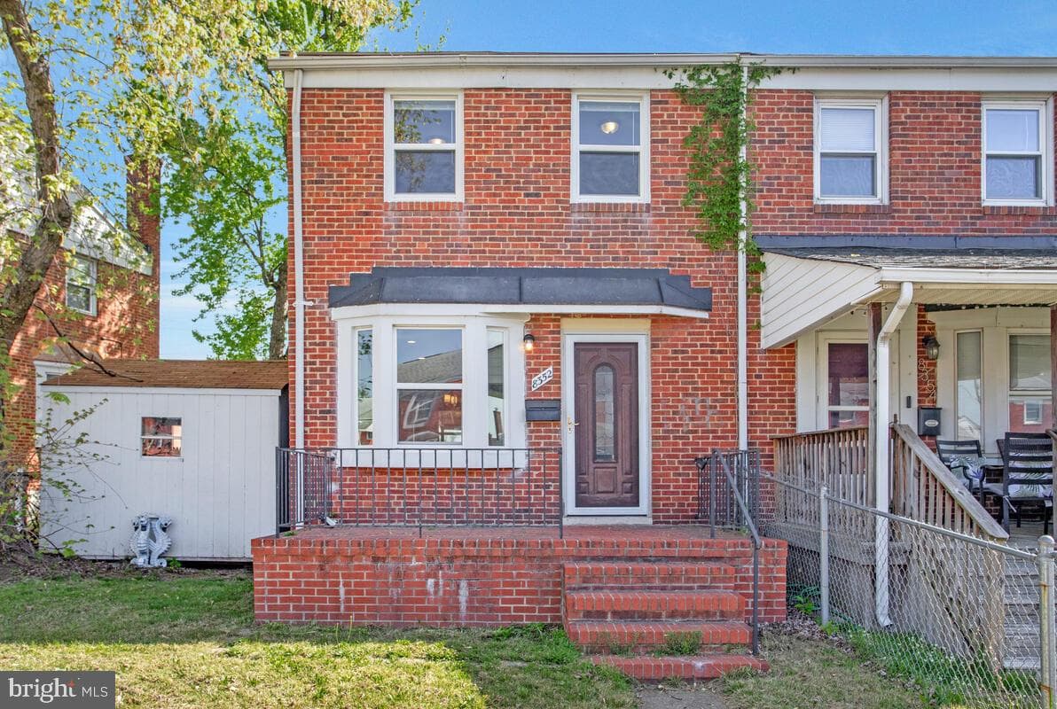 8352 Kavanagh Road photo 1