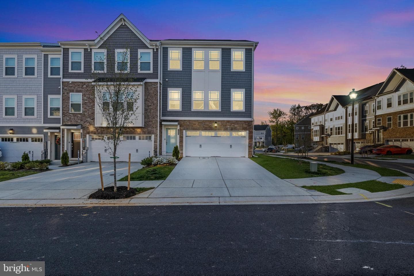 1808 Watermark Way photo 1