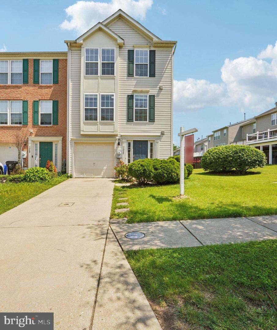 7310 Granite Woods Court photo 1