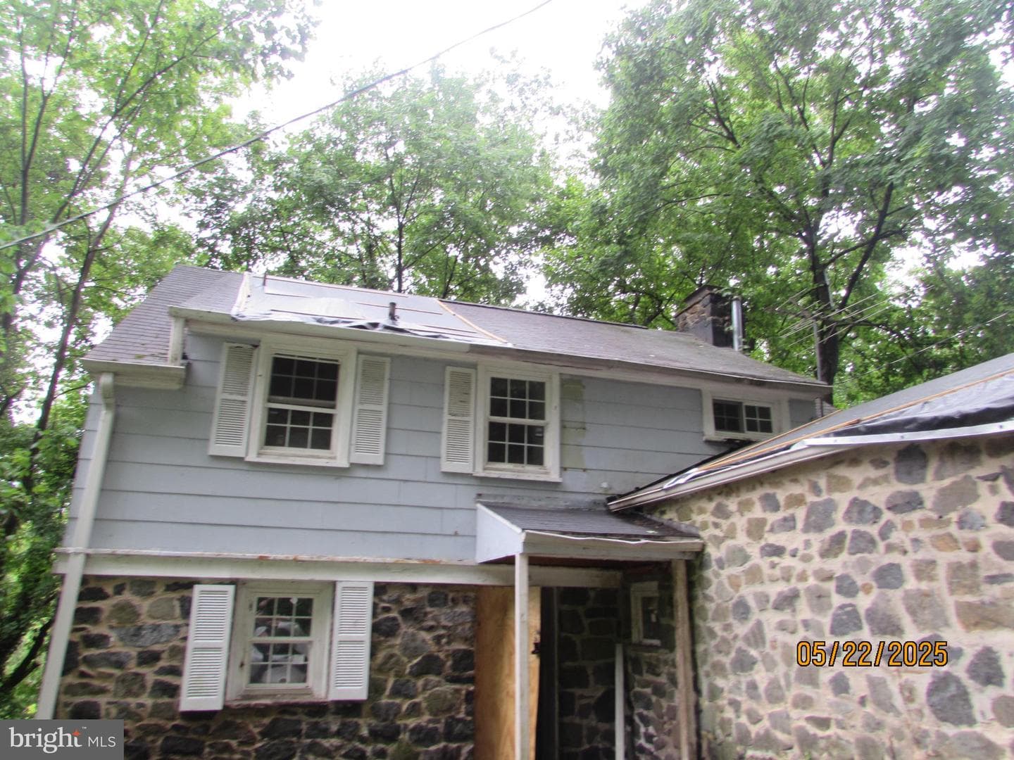 2502 Parkview Drive photo 1