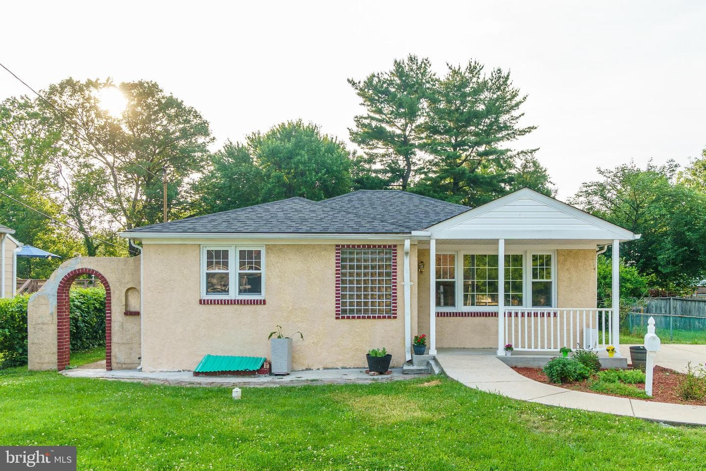 6 Carroll Road photo 1
