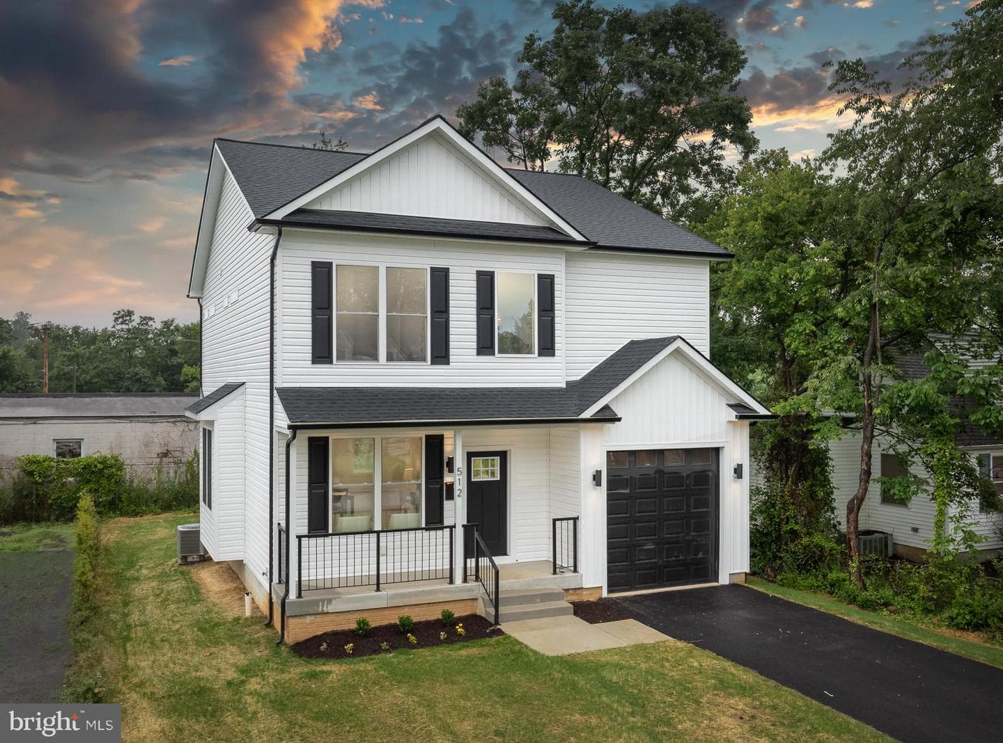 512 Marshall Avenue photo 1
