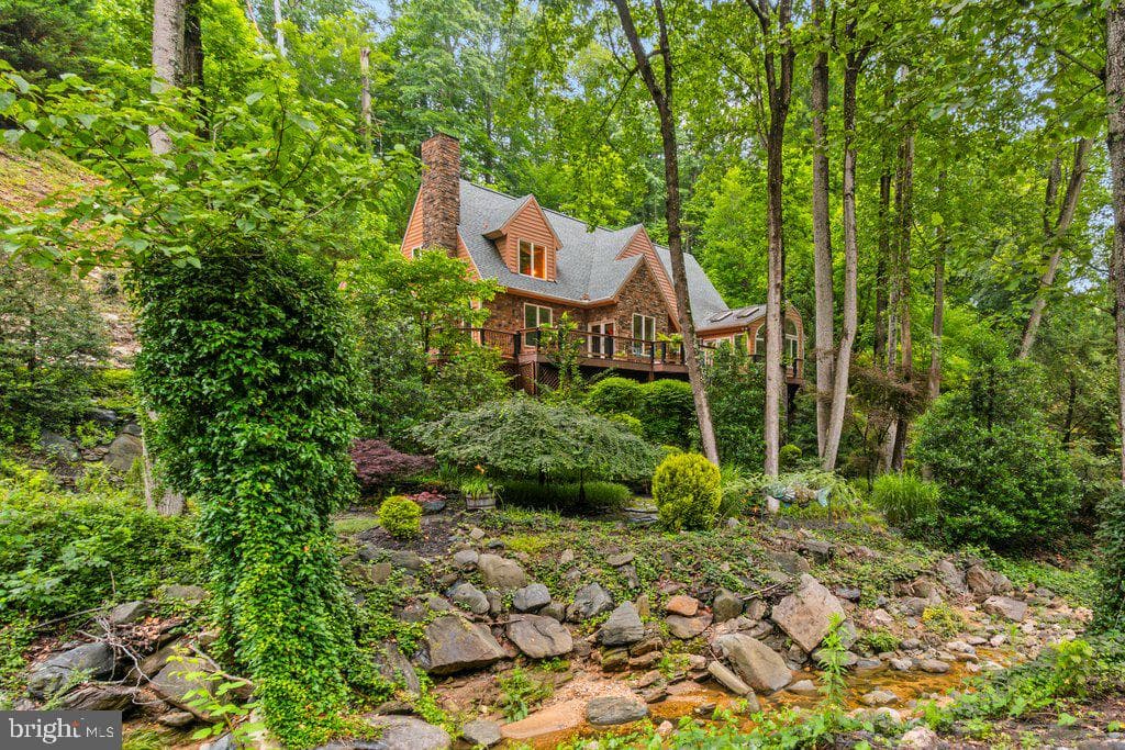 2407 Cub Hill photo 1