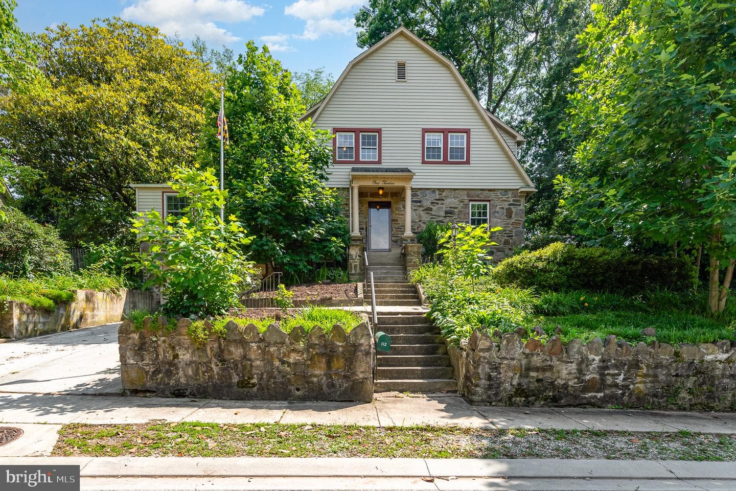 112 Edgewood Road photo 1