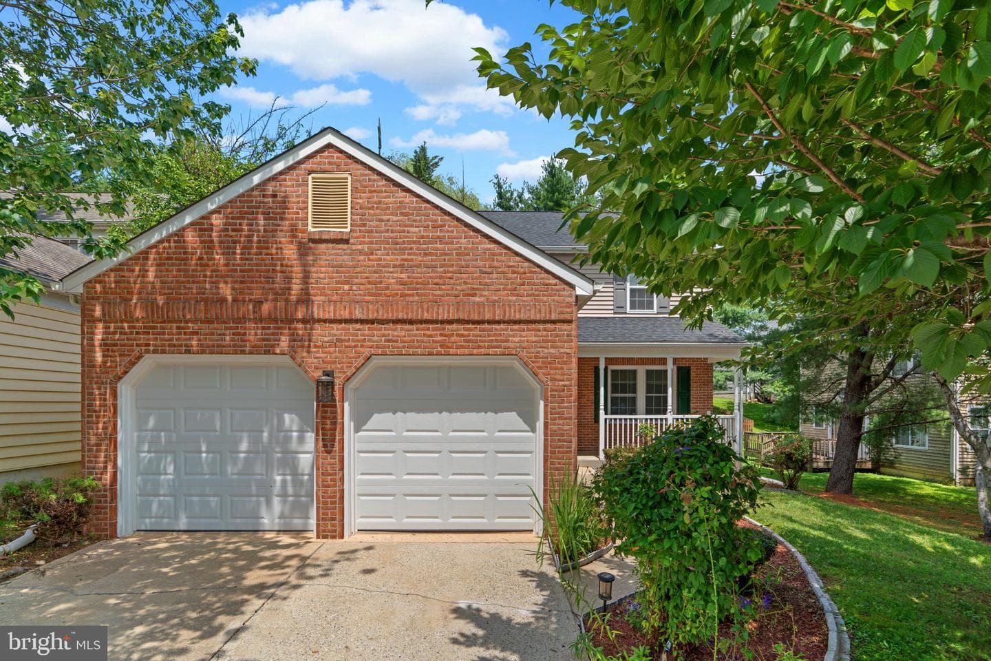 22 Saddlestone Court photo 1