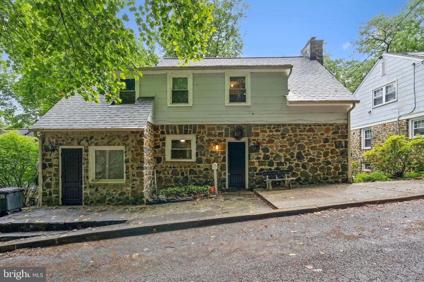 2504 Parkview Road photo 1