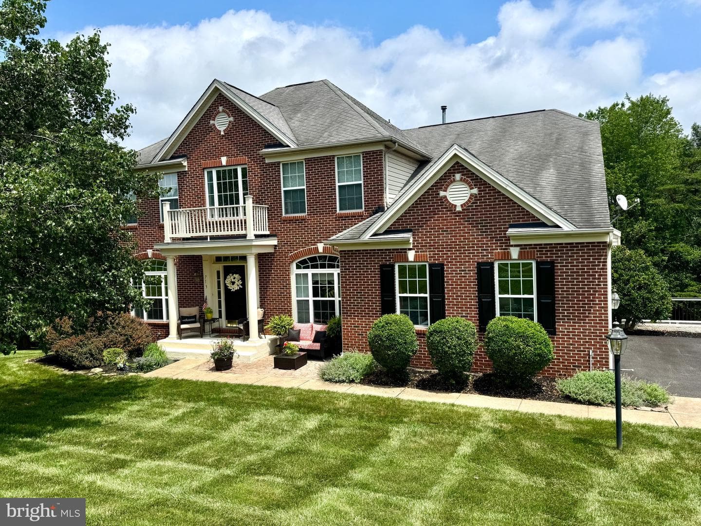 713 Jaclyn Circle photo 1
