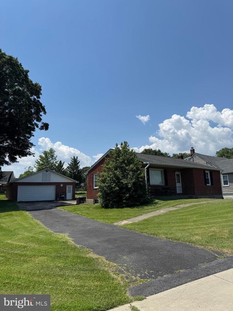 4123 Baker Lane photo 1