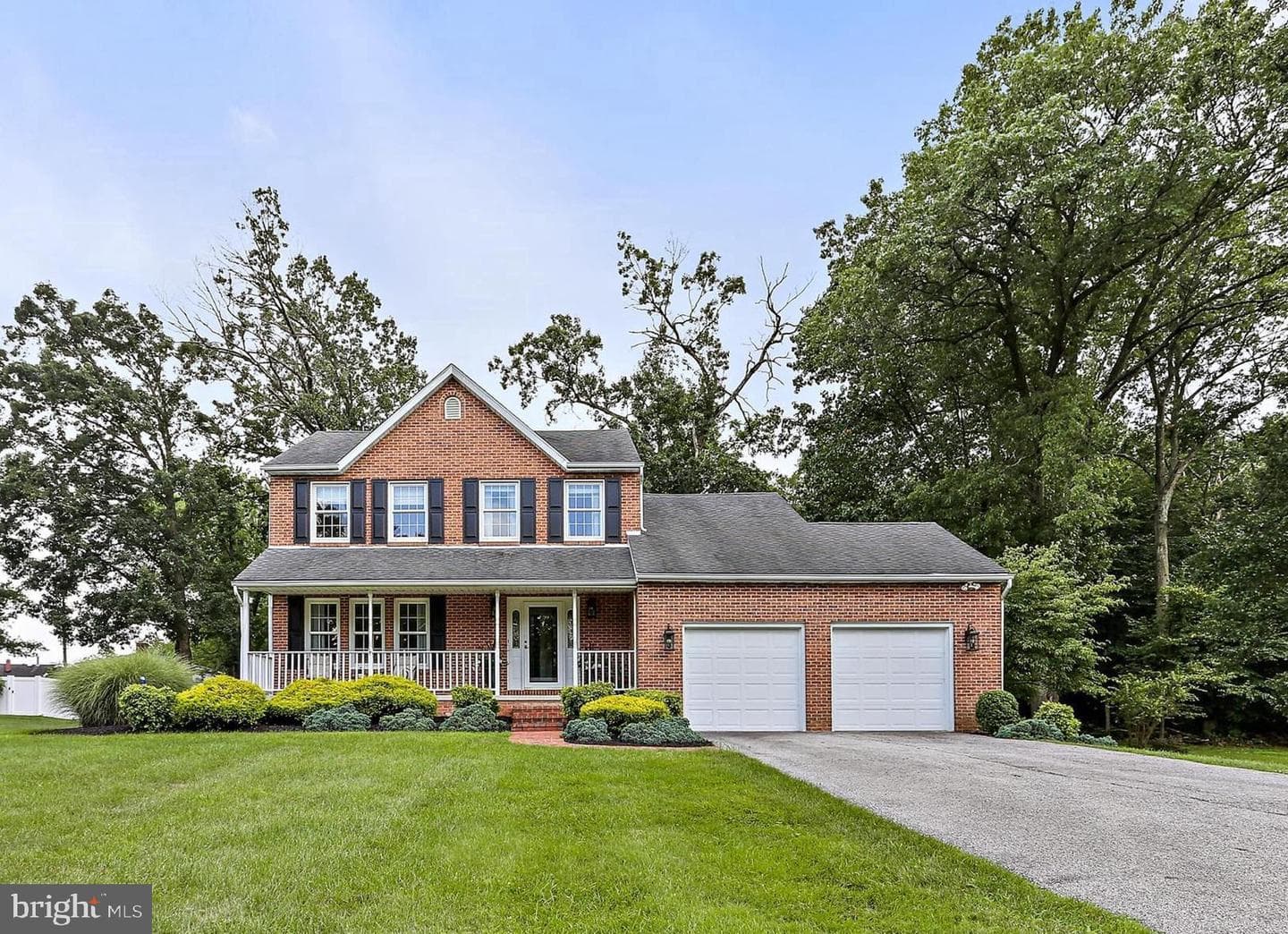 2111 Stonewall Road photo 1