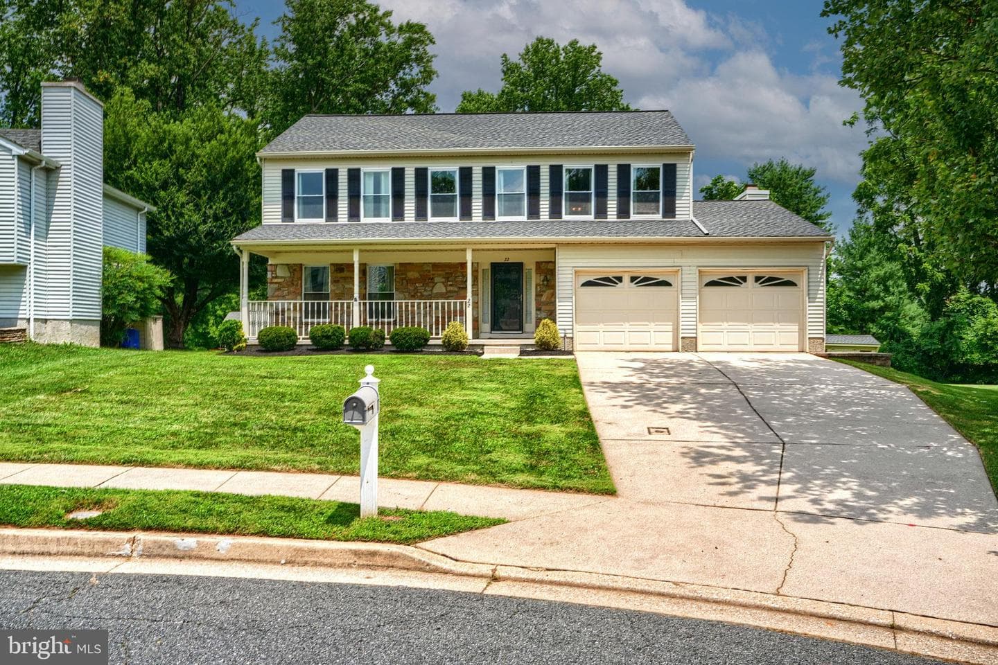 22 Skywood Court photo 1