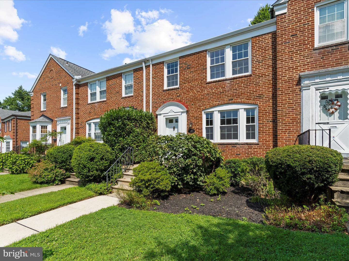 218 Blenheim Road photo 1