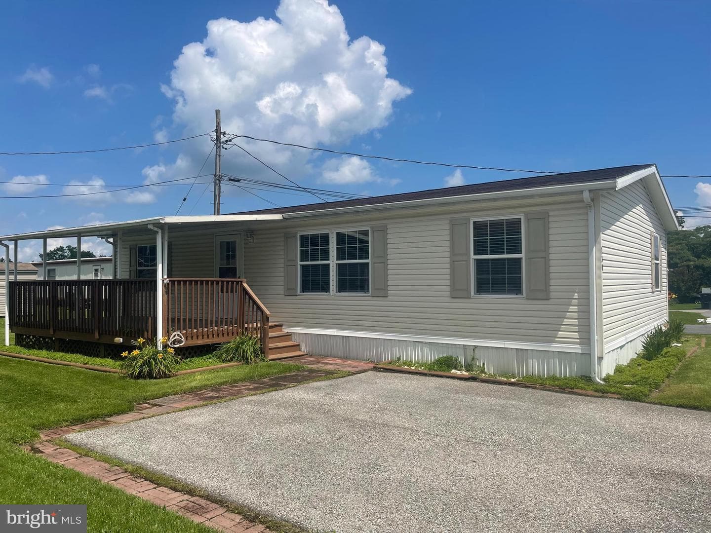 130 Briarwood Road photo 1