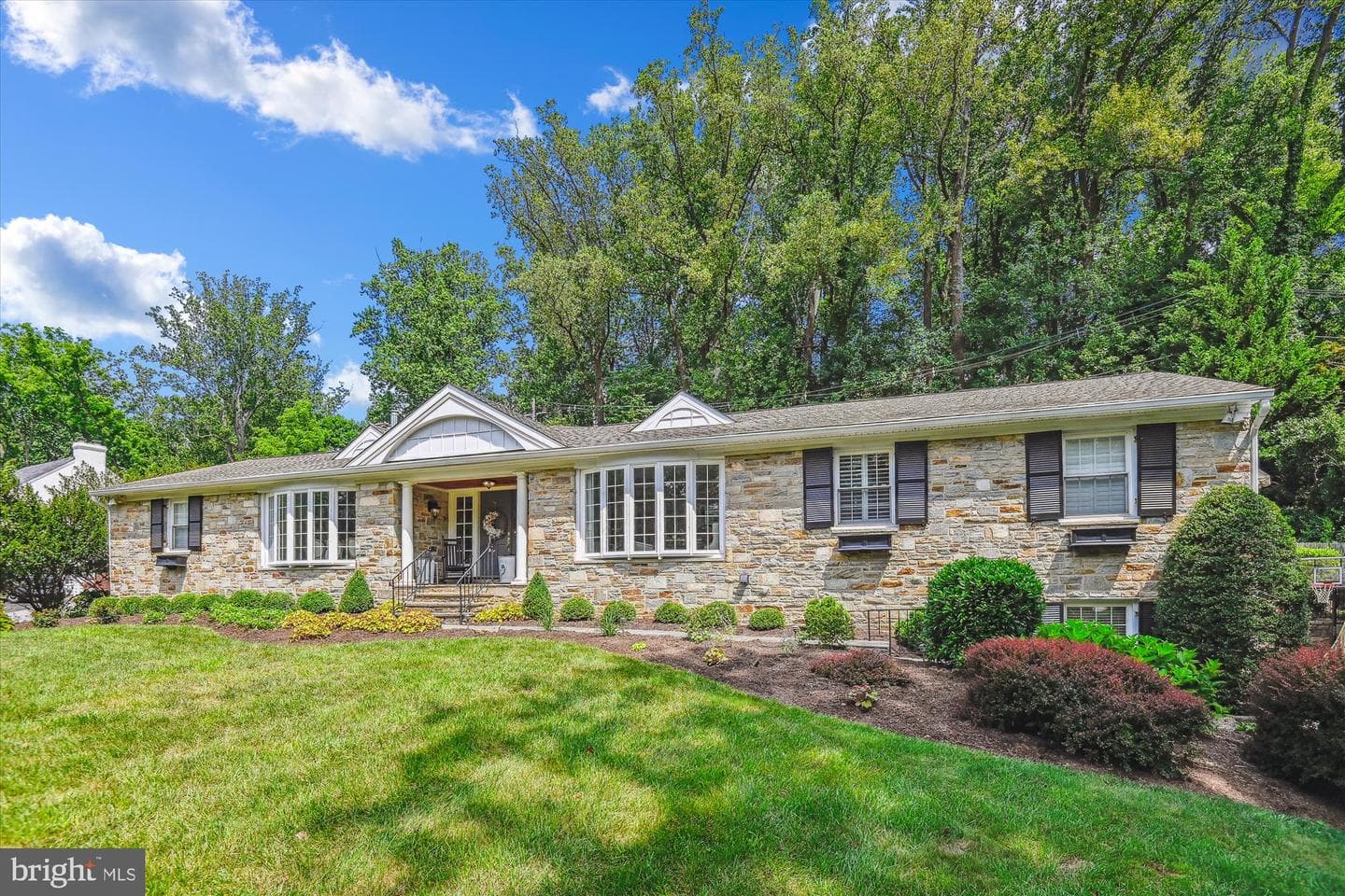 21 Buchanan Road photo 1