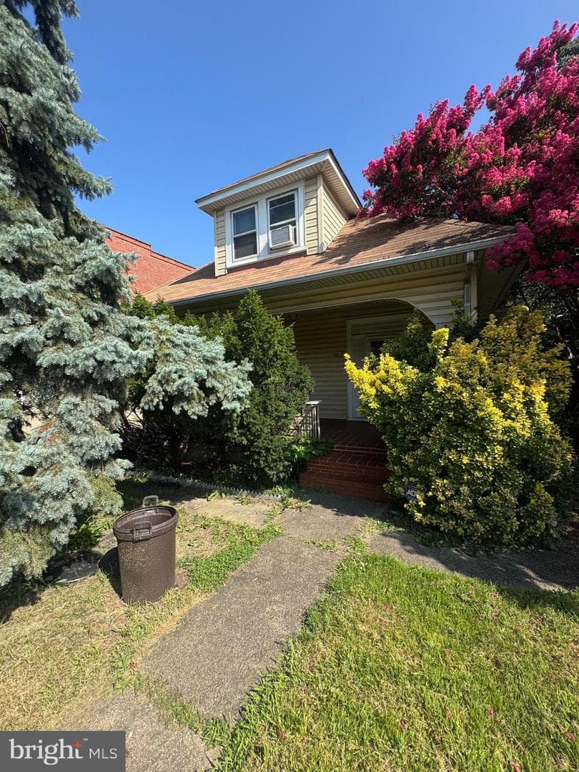 6818 Holabird Avenue photo 1