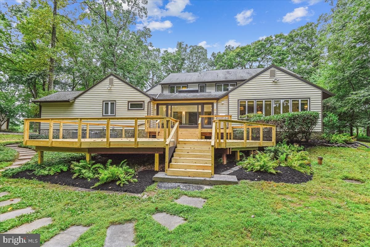 11541 Saint Davids Lane photo 1