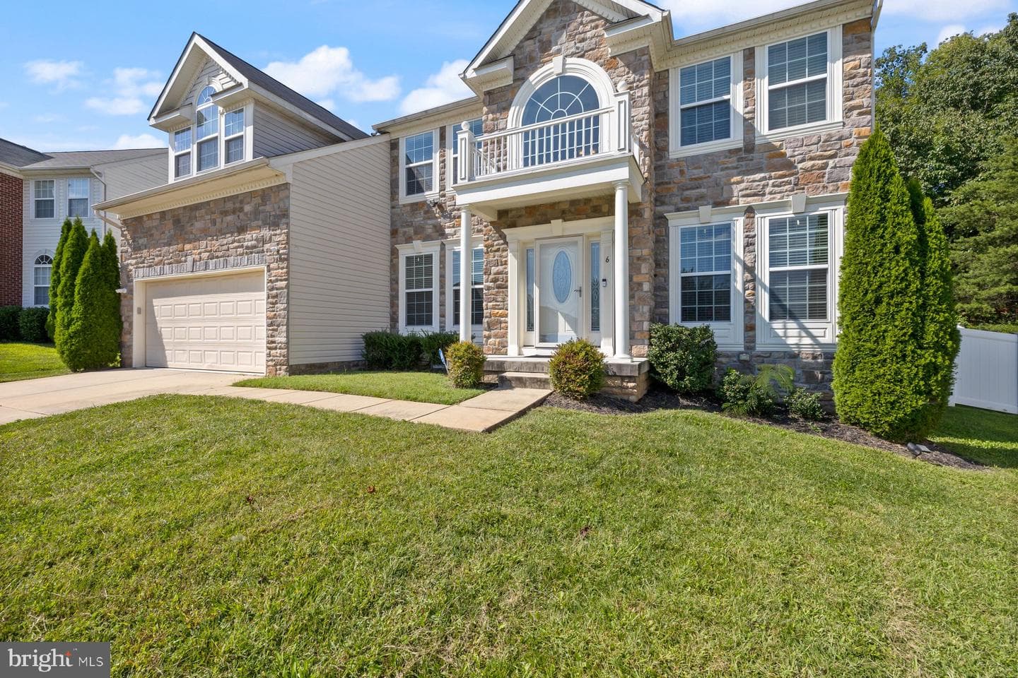 6 Cedar Grove Court photo 1