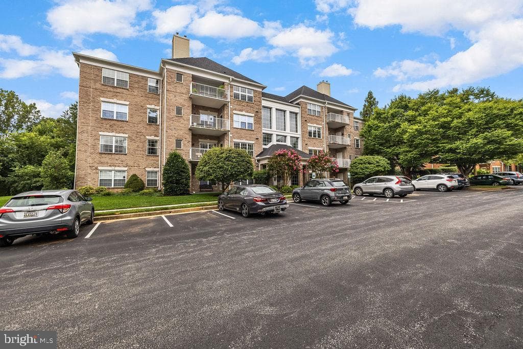 12103 Tullamore Court #201 photo 1