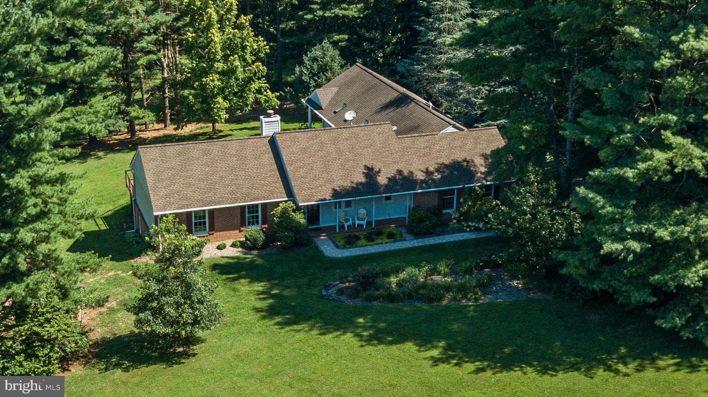 6 Deer Haven Lane photo 1