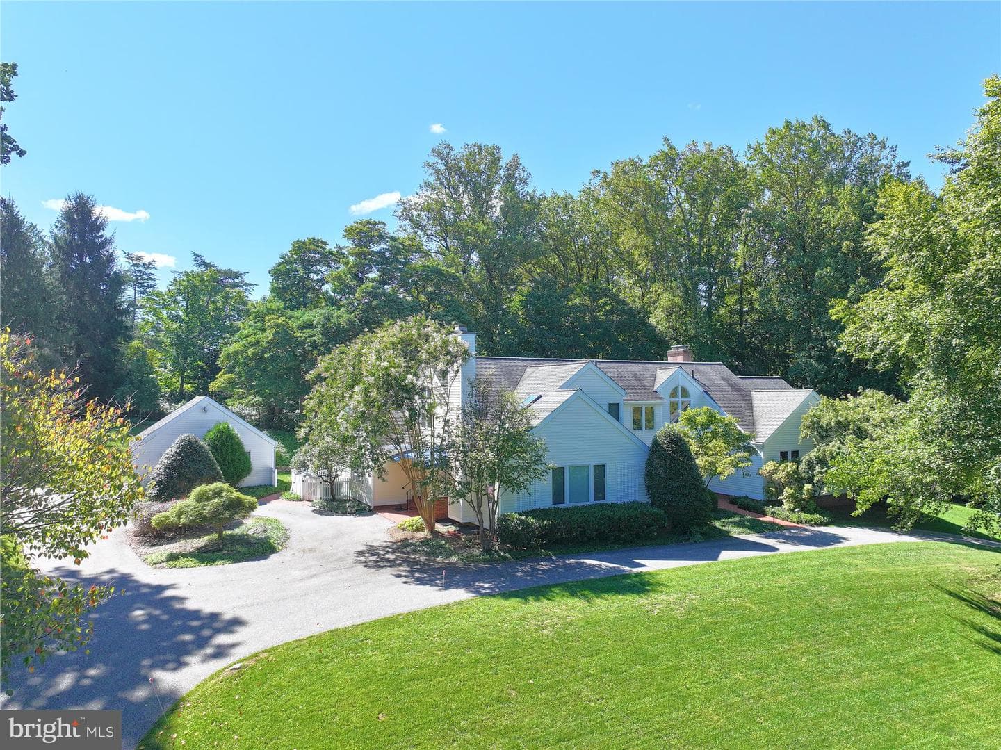 2020 Skyline Road photo 1