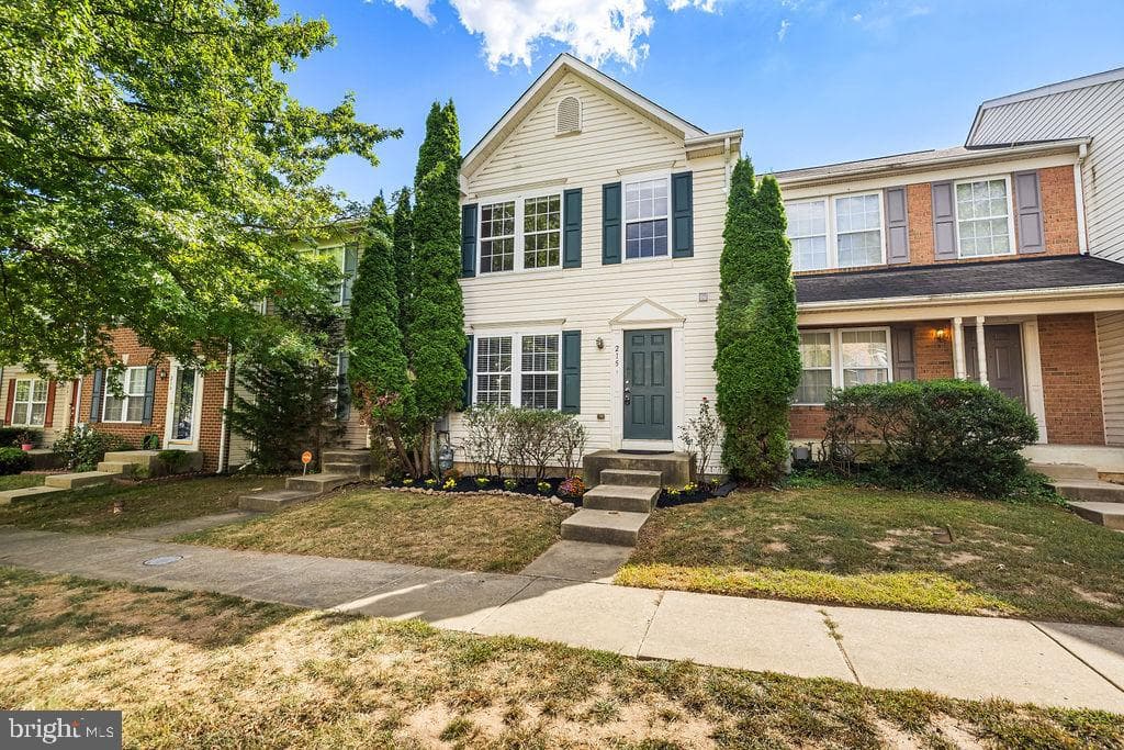 215 Oliver Heights Road photo 1