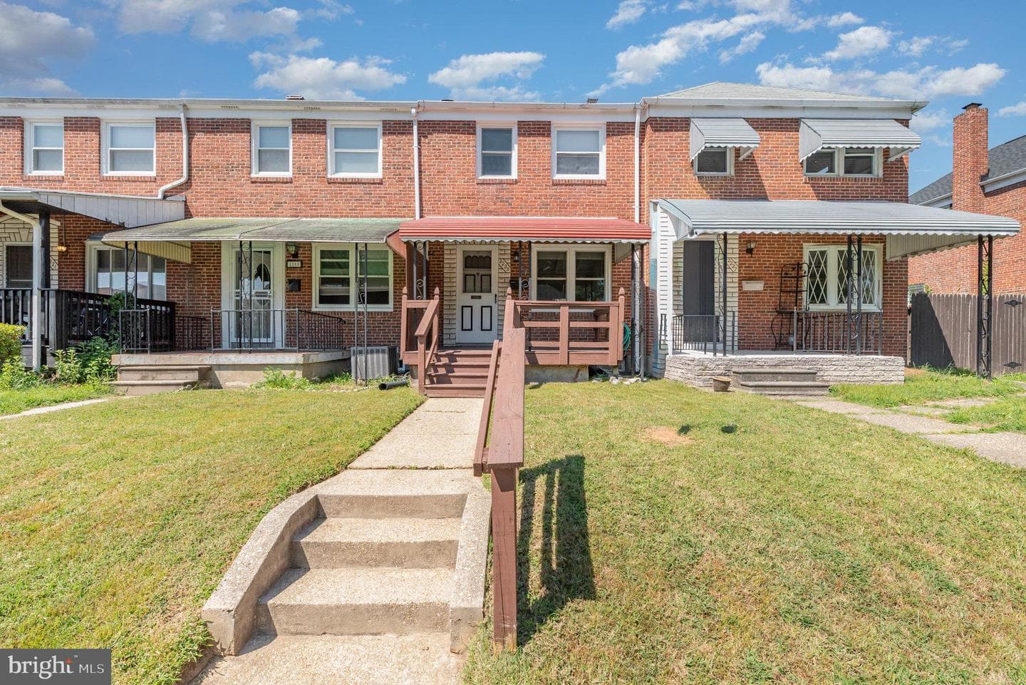 2225 Southorn Road photo 1
