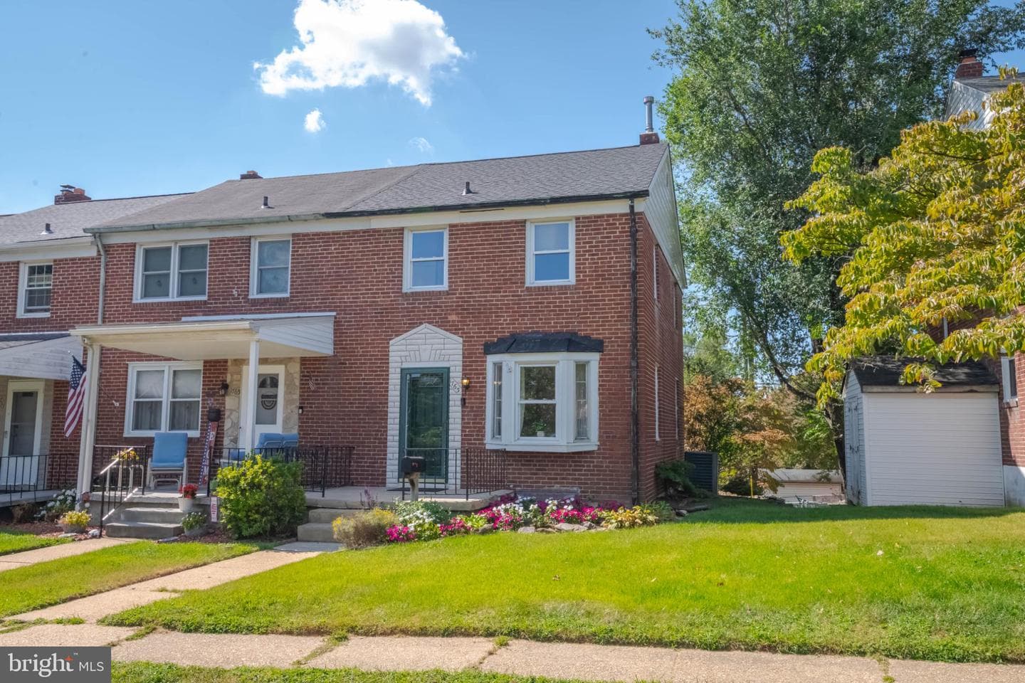 1763 White Oak Avenue photo 1