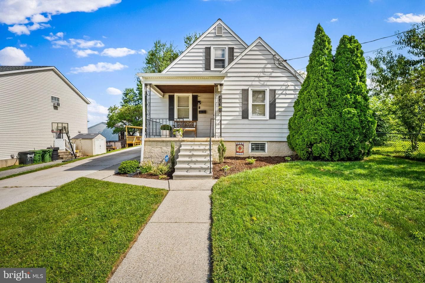 2704 Wildberger Avenue photo 1