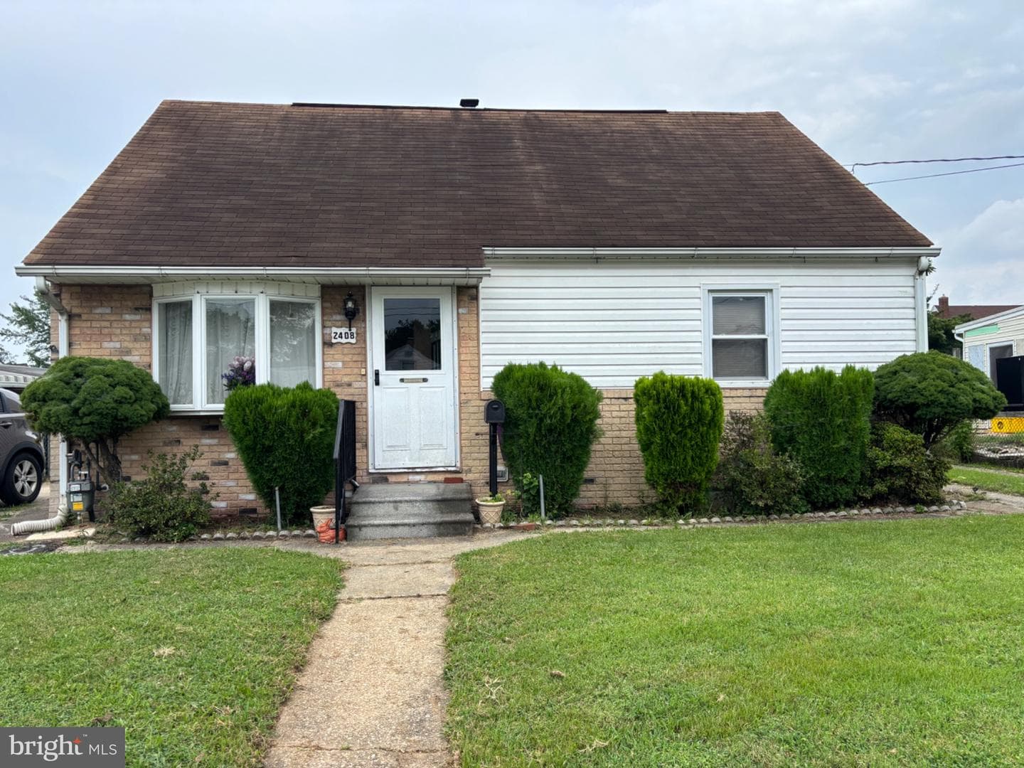 2408 Meadow Road photo 1